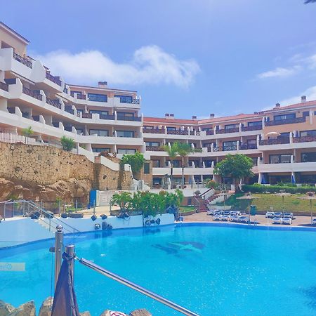Moderno Y Luminoso Atico Con Vistas Y Piscina Apartment San Miguel de Abona Luaran gambar
