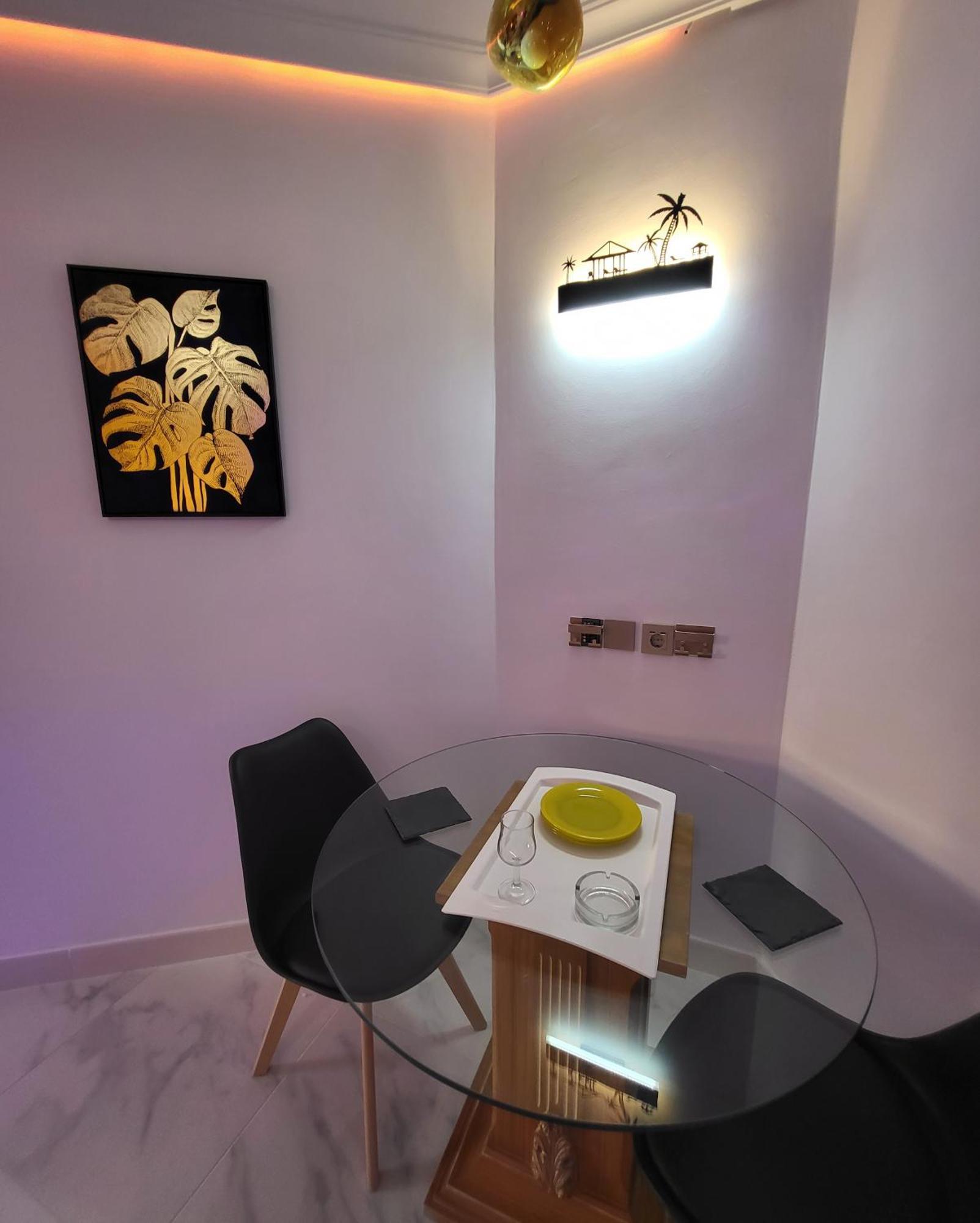 Moderno Y Luminoso Atico Con Vistas Y Piscina Apartment San Miguel de Abona Luaran gambar