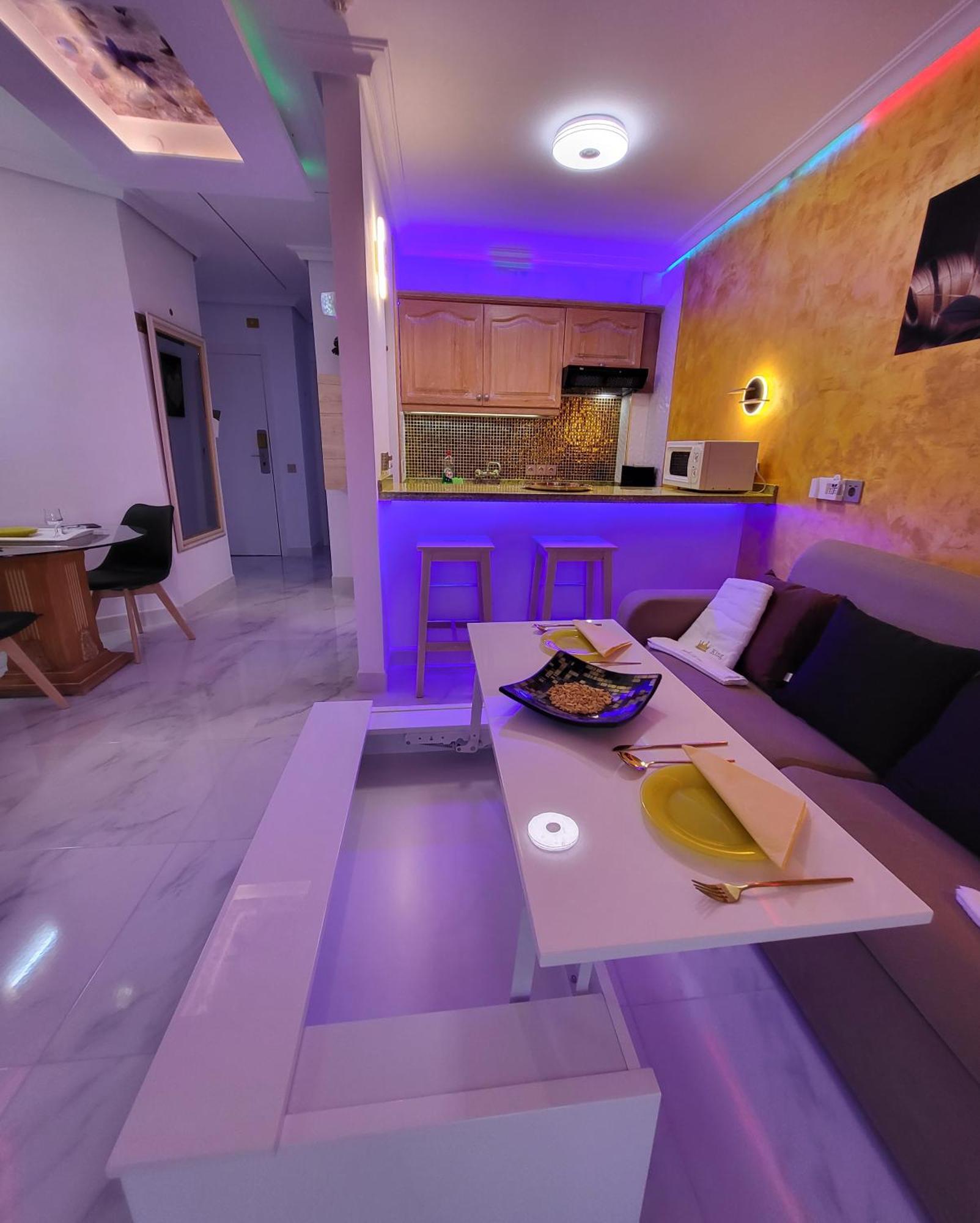 Moderno Y Luminoso Atico Con Vistas Y Piscina Apartment San Miguel de Abona Luaran gambar